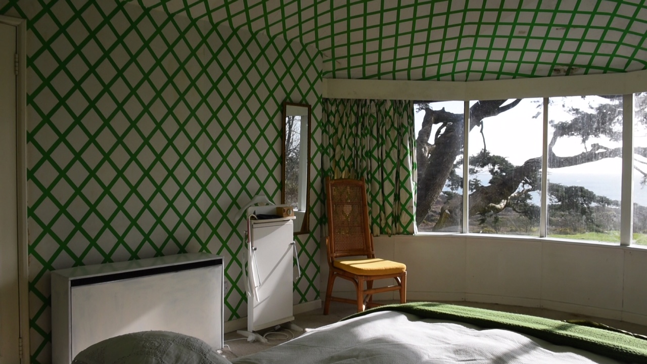 Laura Gannon, Silver House, 2015. Digital film, 20 min 9 sec. Courtesy of the artist and Kate Macgarry