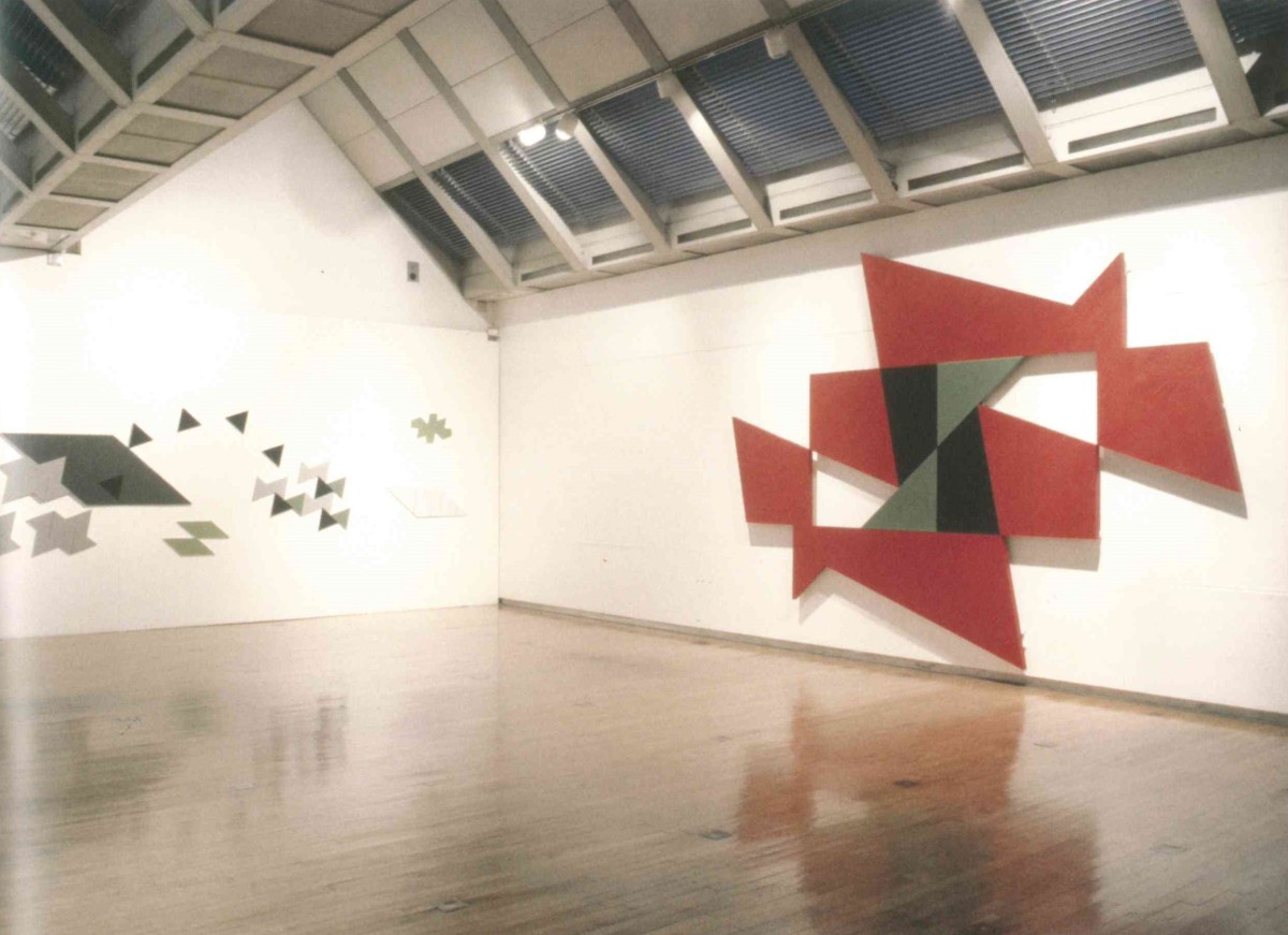 Natalie Dower, Countervail, Installation View, Mappin Art Gallery, Sheffield, 1992. Photo: Elizabeth Chaplin