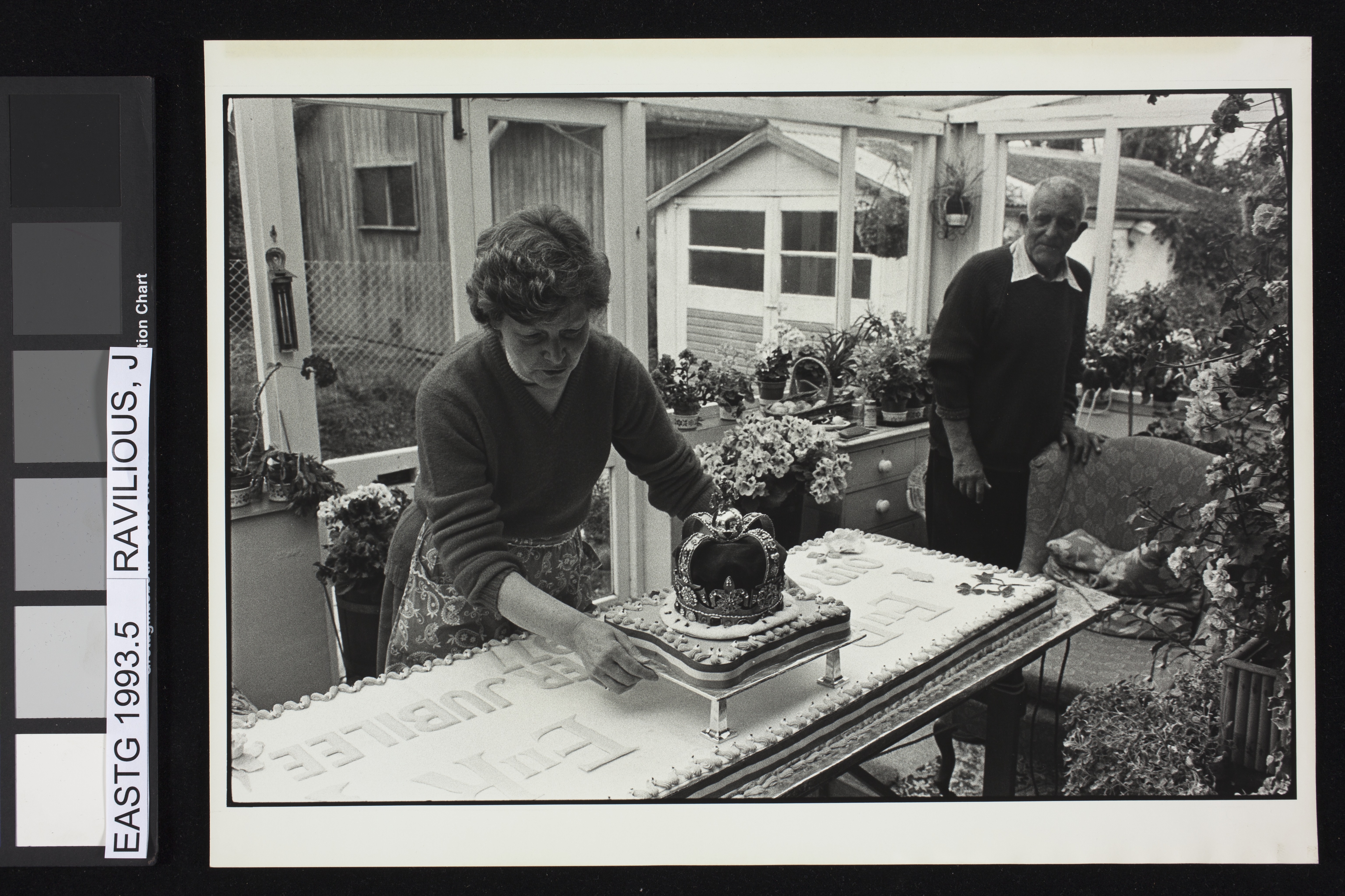 Joan and Cyril Dumbleton with Dolton’s Jubilee cake, 6 June 1977 (Twelve photographs from the Beaford Photographic Archive, Image 5) (1977)